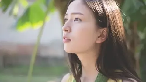 女教师打伞事件