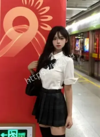 李紫君制服黑丝